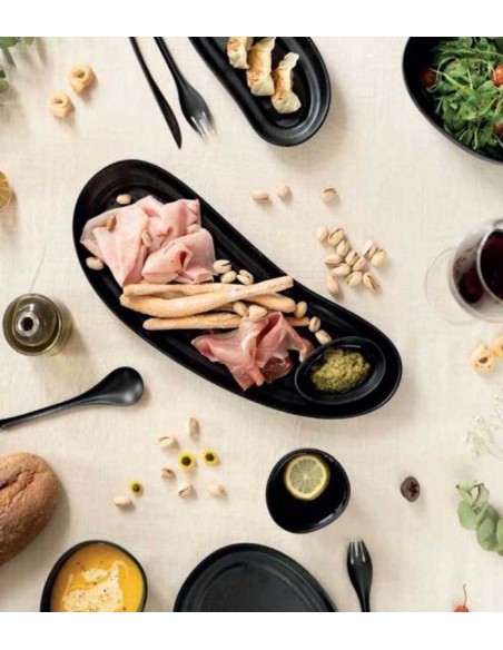 Plato L melamina negra “KAROLA” 33,5x23,1x2cm de BETIK (12Uds)