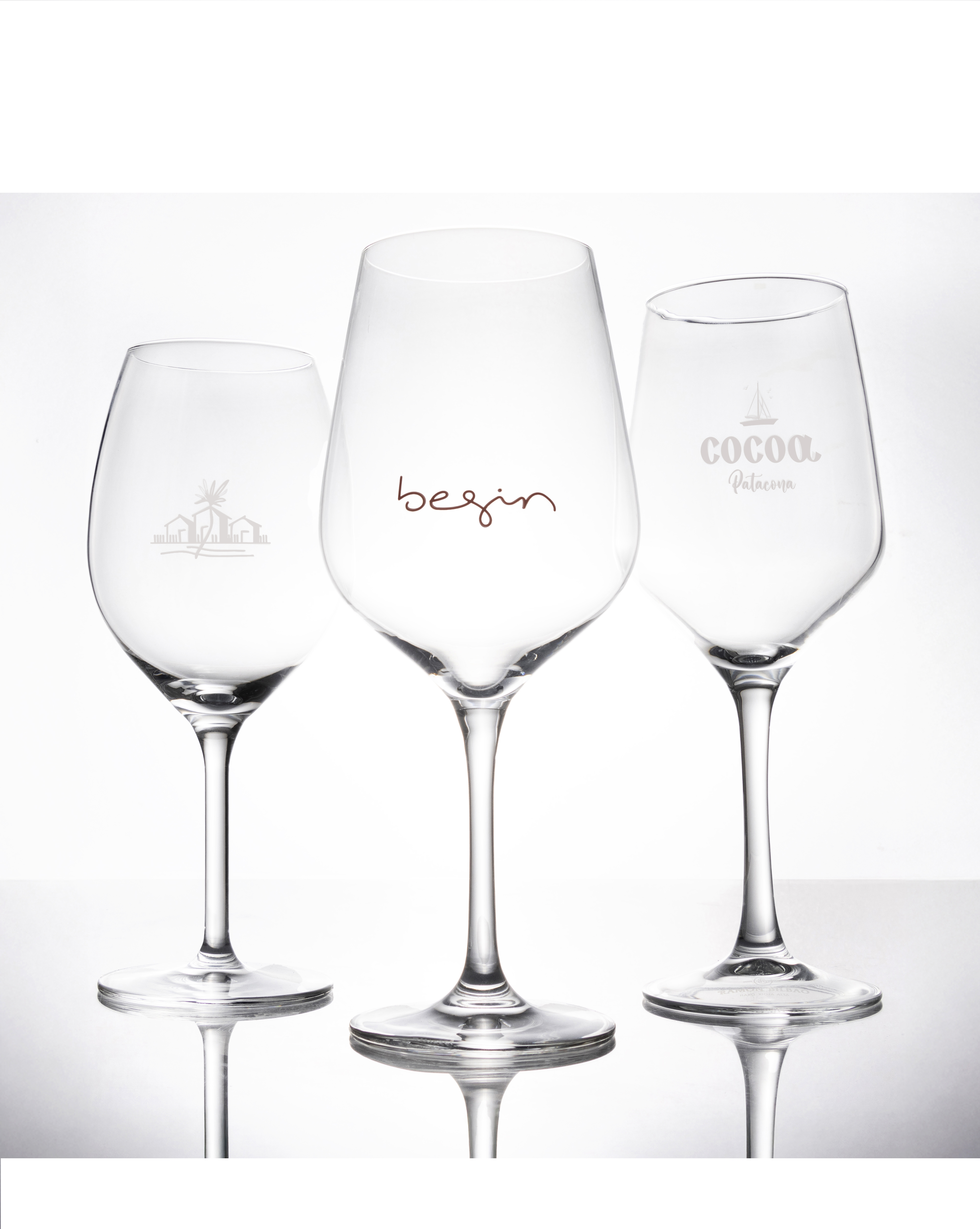 Personalización de productos para hostelería como copas, platos y vajillas